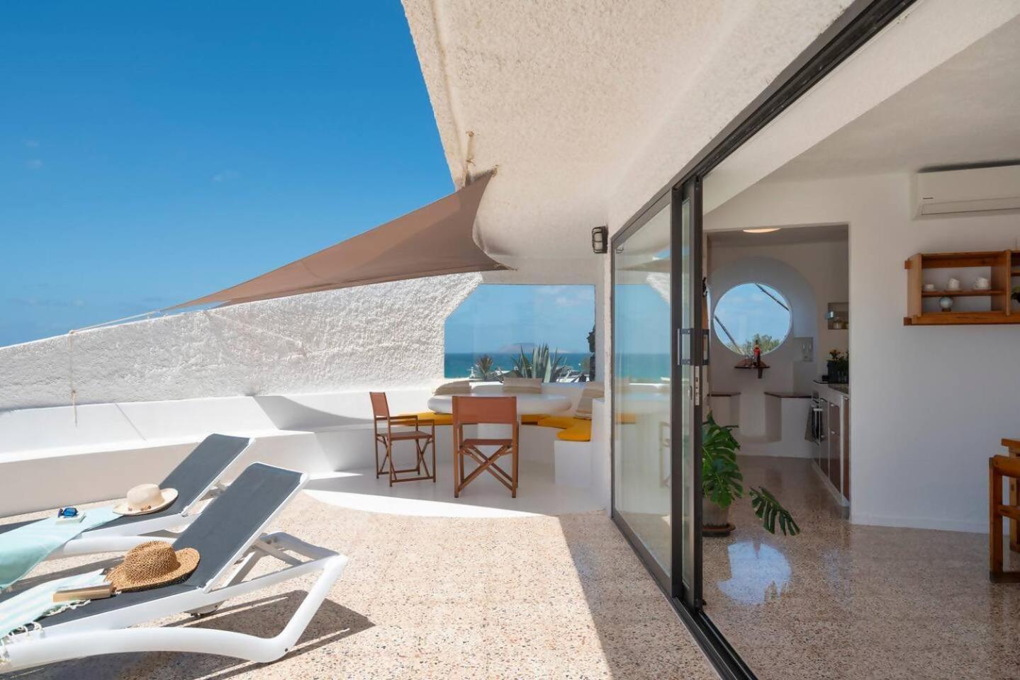 Lanzarote Famara Beach Bungalow Екстериор снимка